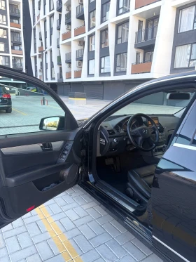 Mercedes-Benz C 350 Mercedes-Benz C 350 CDI Avantgarde - 8499 € - 60641124 4