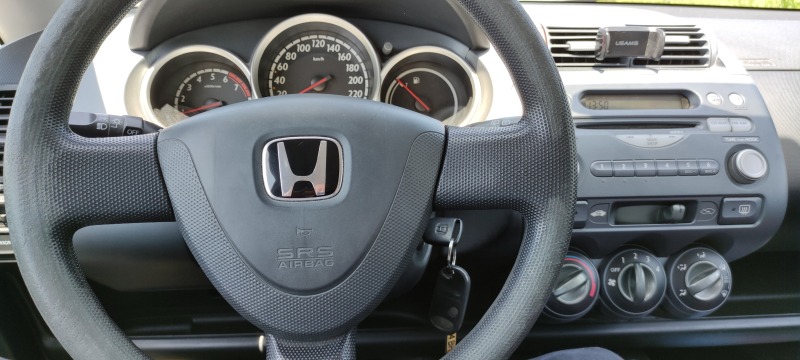 Honda Jazz, снимка 7 - Автомобили и джипове - 45798419