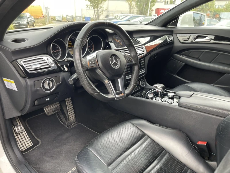 Mercedes-Benz CLS 63 AMG 525 к.с Сменени вериги, Обдухване, Harman/Kardon  , снимка 9 - Автомобили и джипове - 46957125