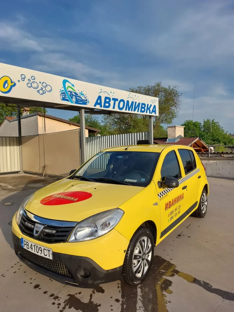 Dacia Sandero 1.2i LPG, снимка 1 - Автомобили и джипове - 47566773