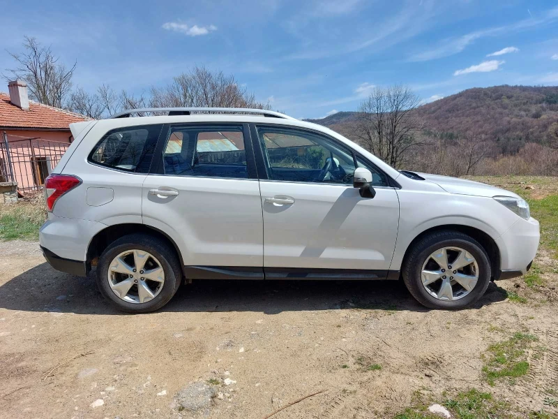 Subaru Forester 2.0, снимка 4 - Автомобили и джипове - 48967288