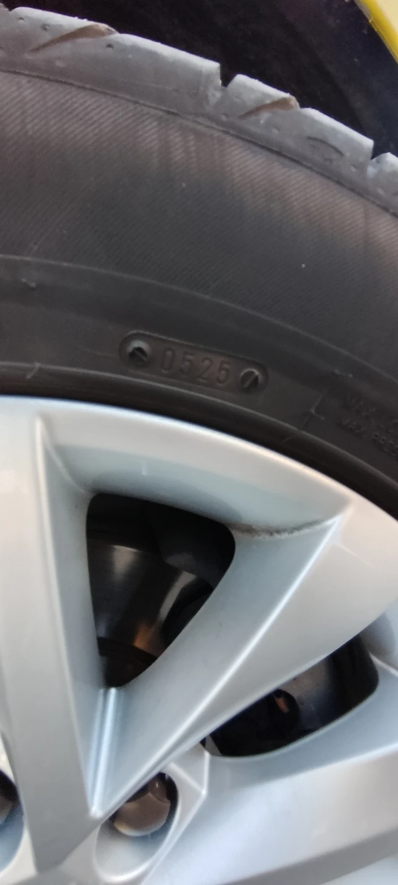 Skoda Octavia 1.6, снимка 8 - Автомобили и джипове - 52120601