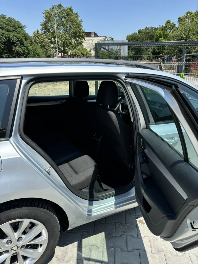 Skoda Octavia 1.5 METAH G-TEC, снимка 16 - Автомобили и джипове - 50959771