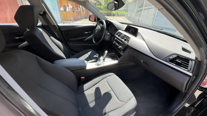 BMW 318 2.0d, снимка 3 - Автомобили и джипове - 51294273