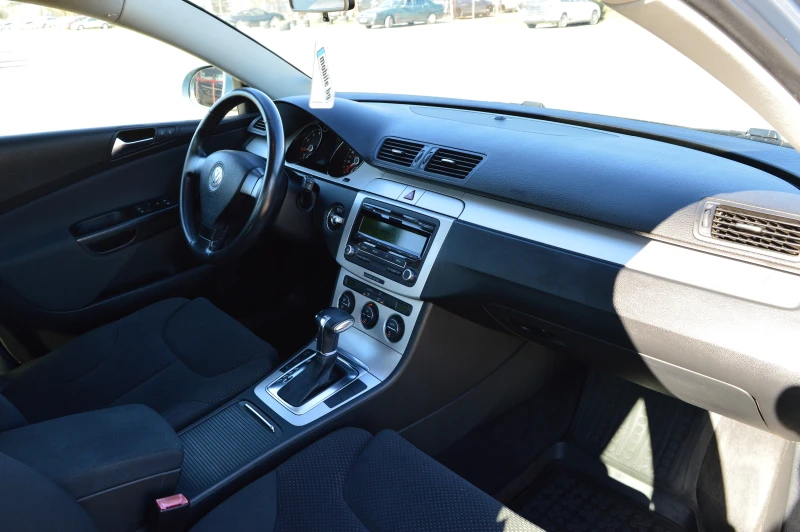 VW Passat 1.4ECO FUEL -DSG, снимка 17 - Автомобили и джипове - 52263222