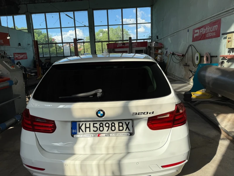 BMW 320, снимка 7 - Автомобили и джипове - 52356387