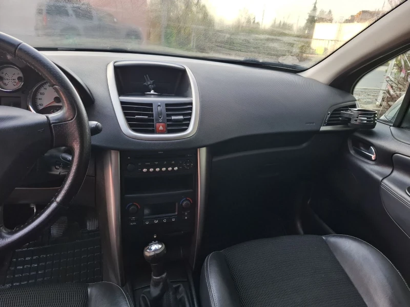 Peugeot 207, снимка 6 - Автомобили и джипове - 52788280