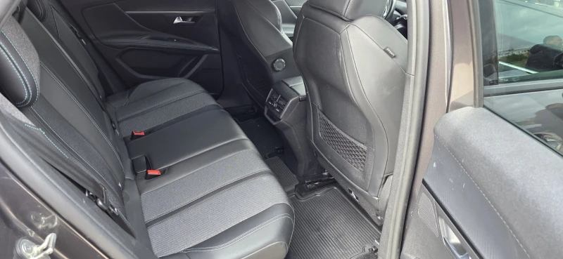 Peugeot 3008, снимка 6 - Автомобили и джипове - 53087651