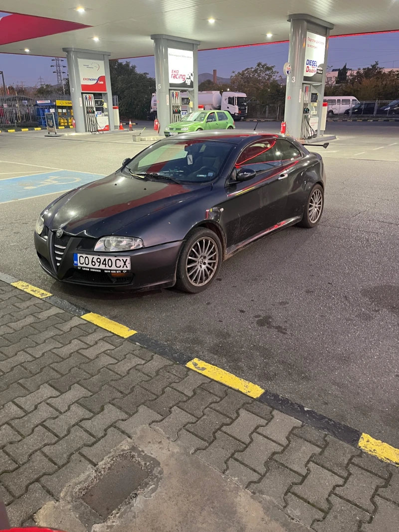 Alfa Romeo Gt 1.9 jtd, снимка 4 - Автомобили и джипове - 53218102