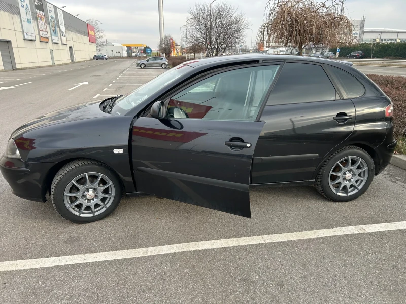 Seat Ibiza Ibiza, снимка 5 - Автомобили и джипове - 53261763