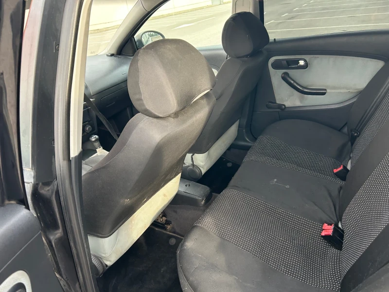 Seat Ibiza Ibiza, снимка 8 - Автомобили и джипове - 53261763