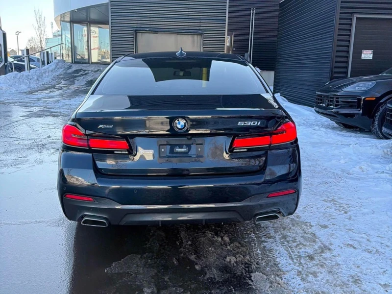 BMW 530 * xDrive * CARFAX * М ПАКЕТ * 360 * ПОДГРЕВИ, снимка 4 - Автомобили и джипове - 53329202