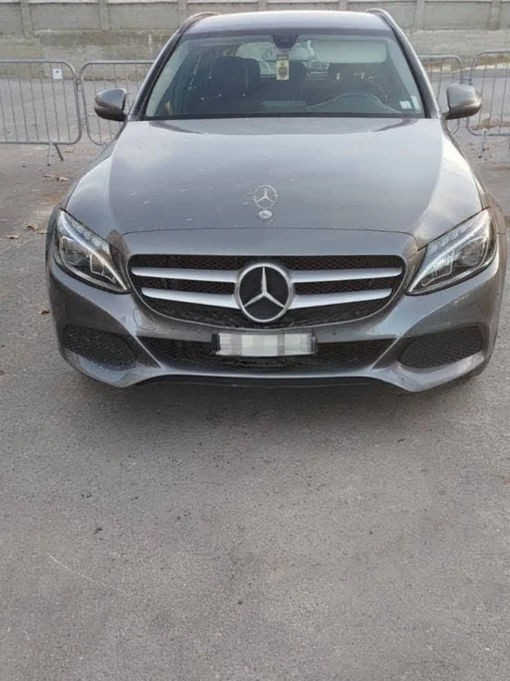 Mercedes-Benz C 220  - изображение 2