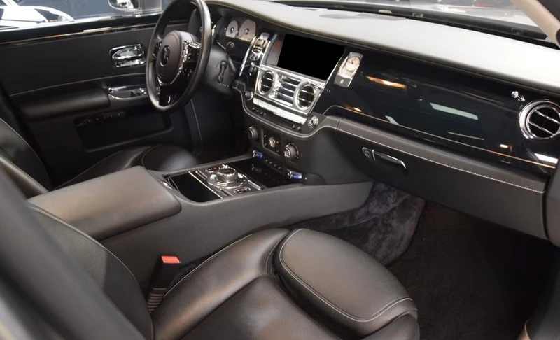 Rolls-Royce Ghost 6.6 V12 , снимка 6 - Автомобили и джипове - 53922256