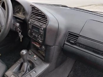 BMW 318 E36, снимка 13 - Автомобили и джипове - 54147510