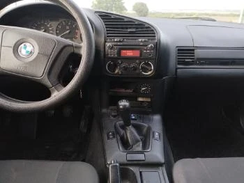 BMW 318 E36, снимка 6 - Автомобили и джипове - 54147510