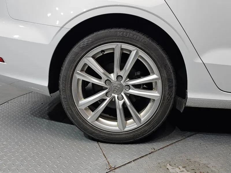 Audi A3 2.0 TDI, снимка 5 - Автомобили и джипове - 55006369