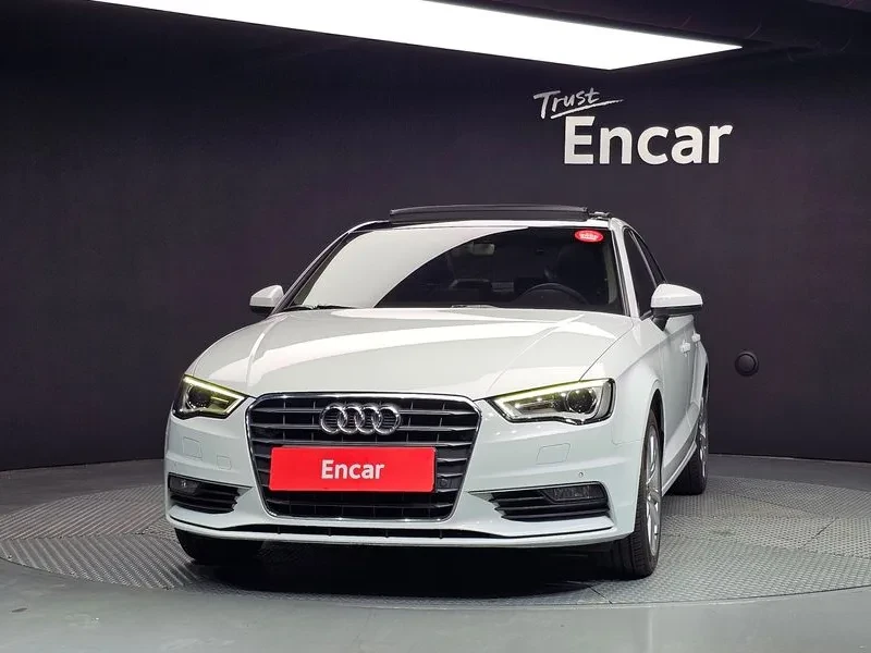 Audi A3 2.0 TDI, снимка 3 - Автомобили и джипове - 55006369