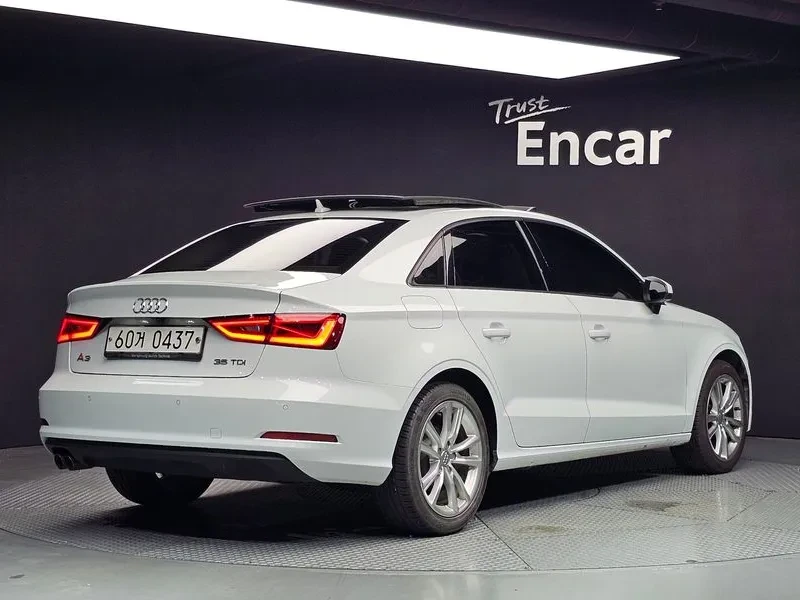 Audi A3 2.0 TDI, снимка 2 - Автомобили и джипове - 55006369