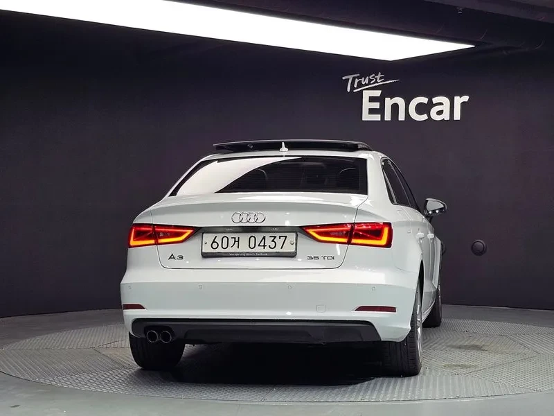 Audi A3 2.0 TDI, снимка 4 - Автомобили и джипове - 55006369