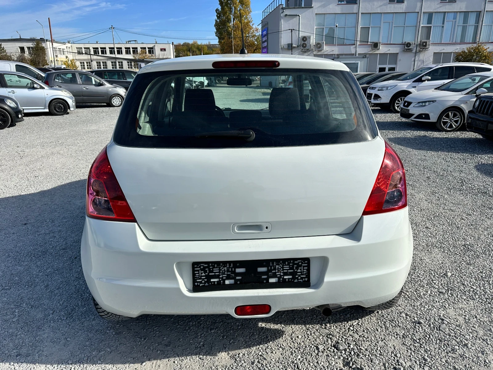 Suzuki Swift 1.3 i 4WD - изображение 7