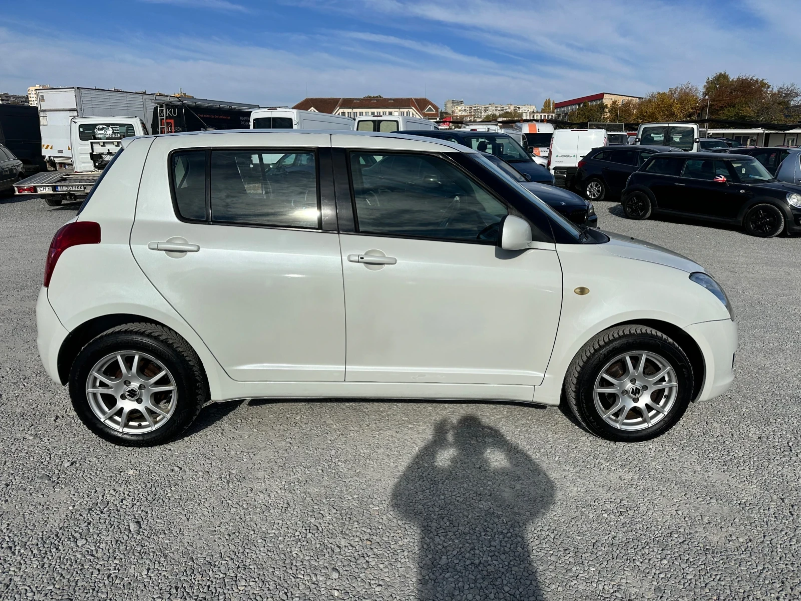 Suzuki Swift 1.3 i 4WD - изображение 4