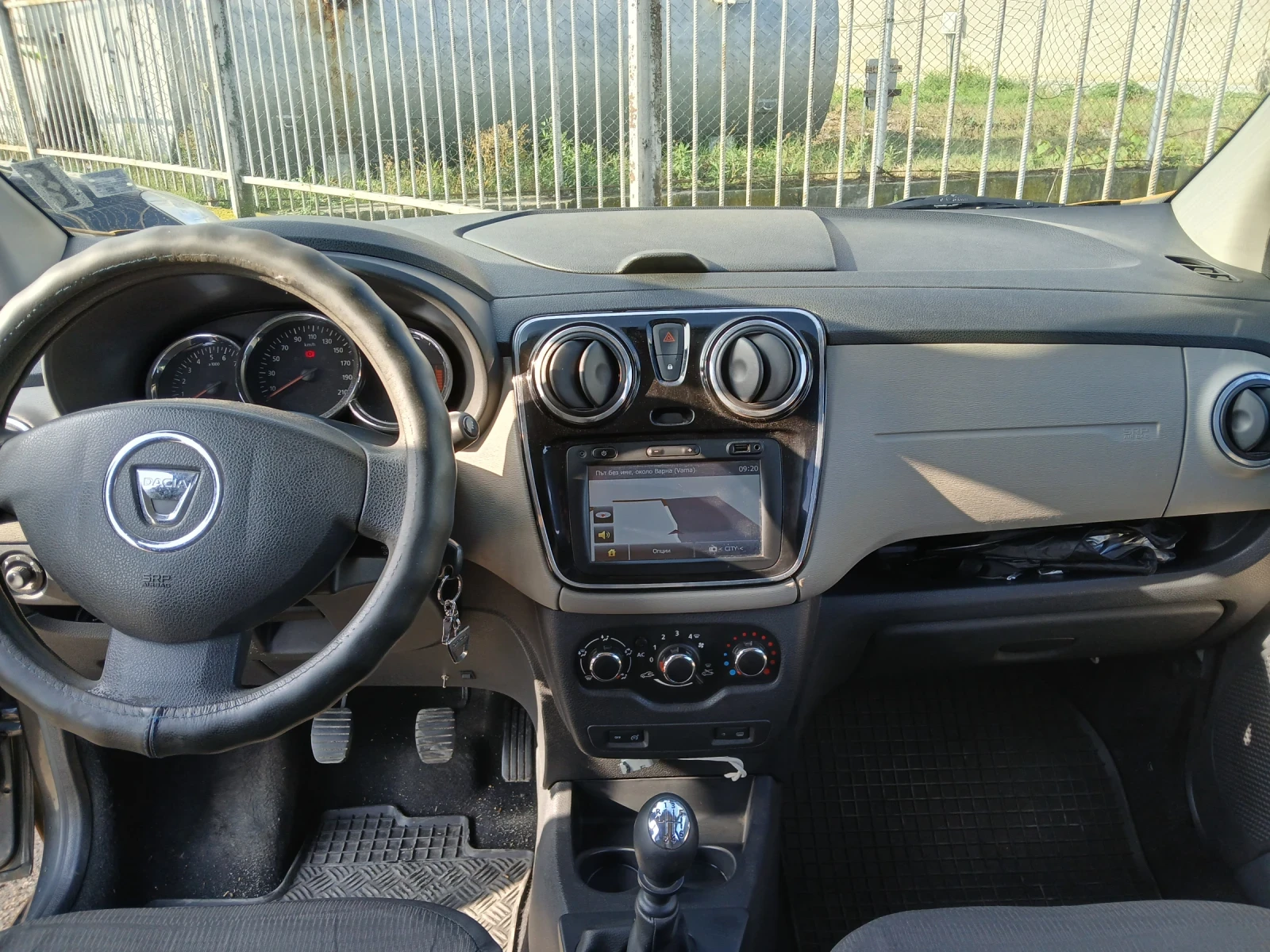 Dacia Lodgy 1.5dci - изображение 6