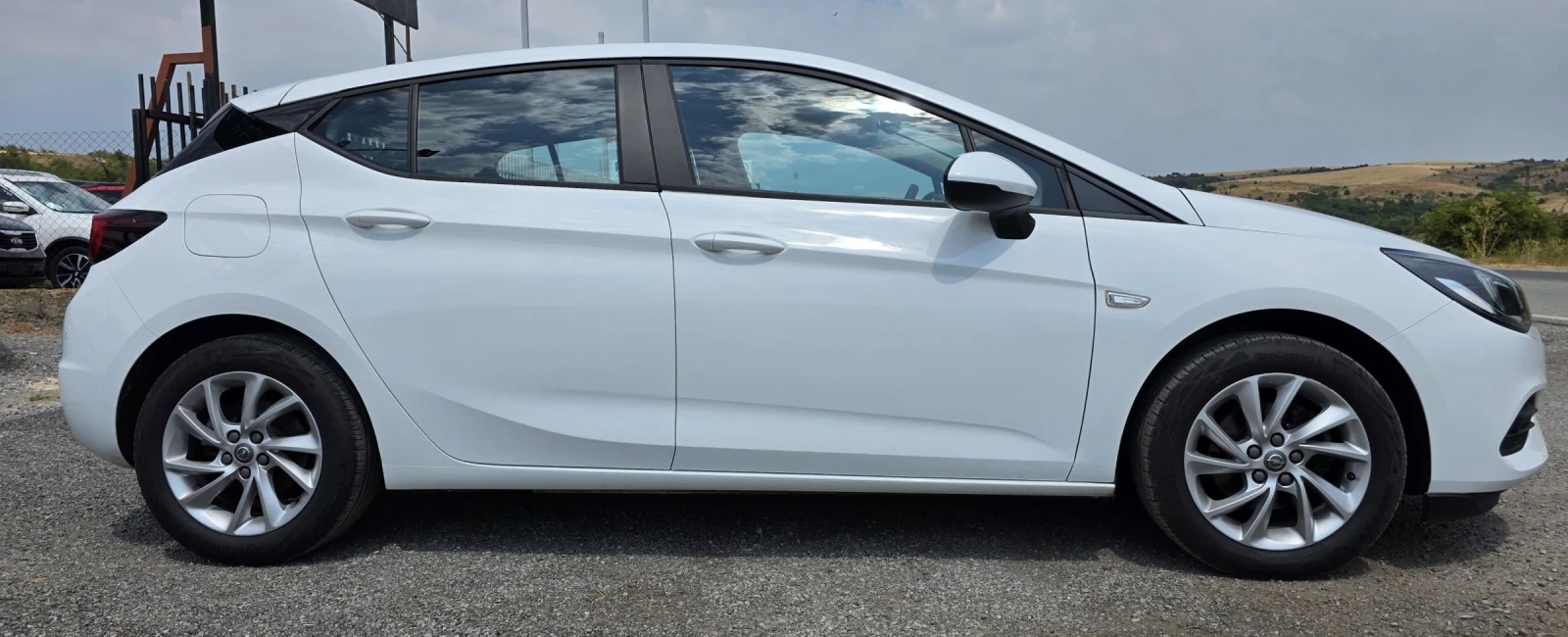 Opel Astra 1.4 i-Turbo-145hp-Avtomat - изображение 3