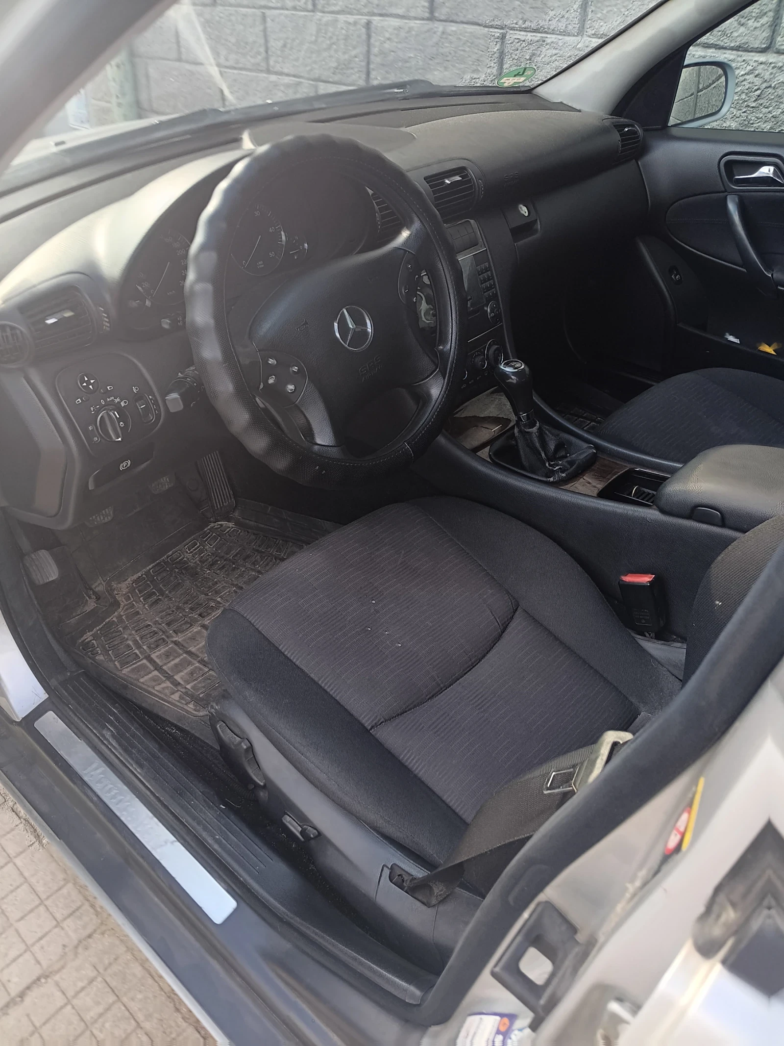 Mercedes-Benz C 200 CDI - изображение 8