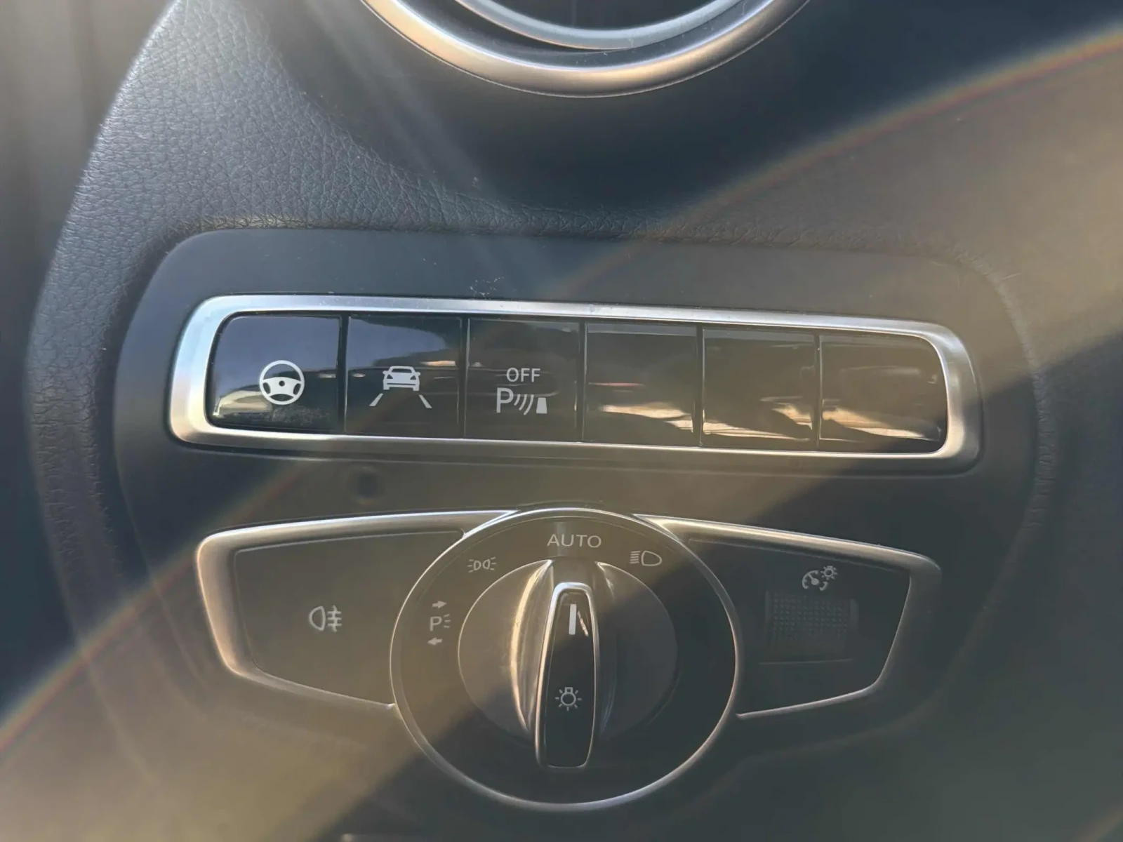 Mercedes-Benz C 450 AMG * CARFAX * БЕЗ ПЪРВОНАЧАЛНА ВНОСКА - изображение 9