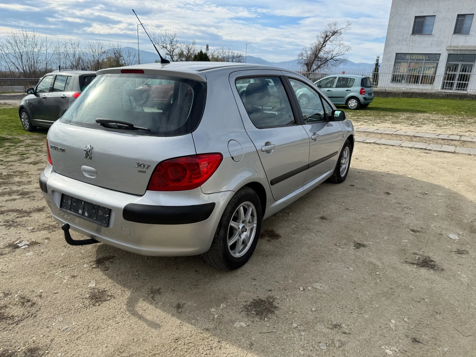 Peugeot 307 1.6 HDI 90к.с. - изображение 7