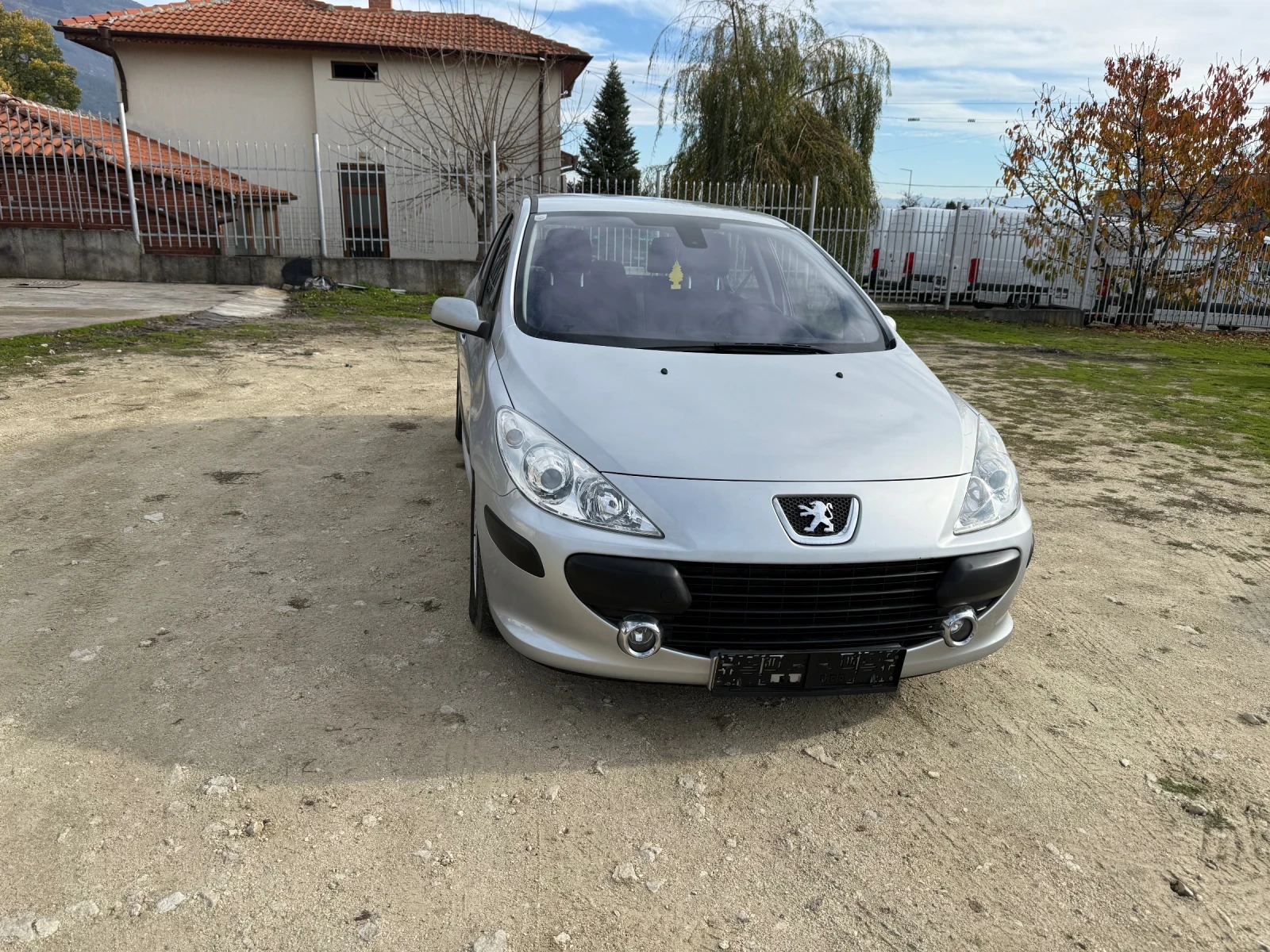 Peugeot 307 1.6 HDI 90к.с. - изображение 3