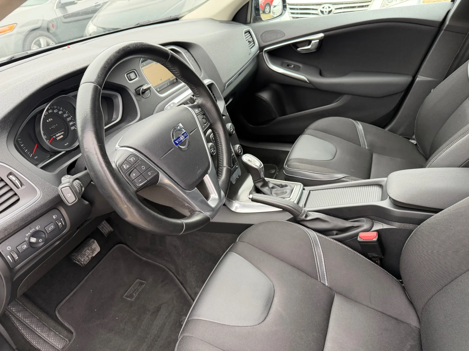 Volvo V40 T4 , ��������� , ���������  | Mobile.bg � ����������� 8