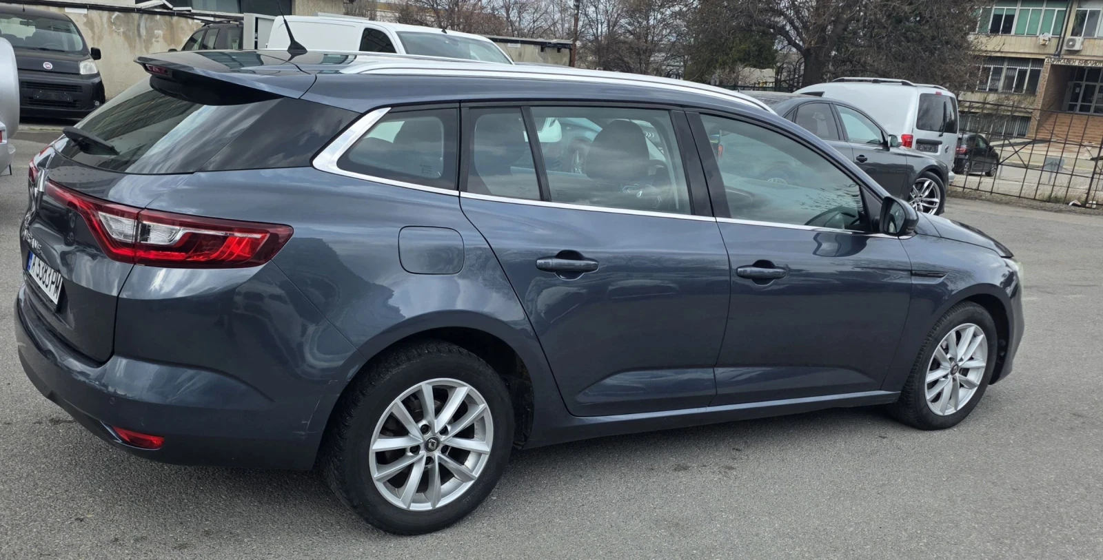 Renault Megane Регистрирана, Евро 6, климатроник , снимка 8 - Автомобили и джипове - 53928582