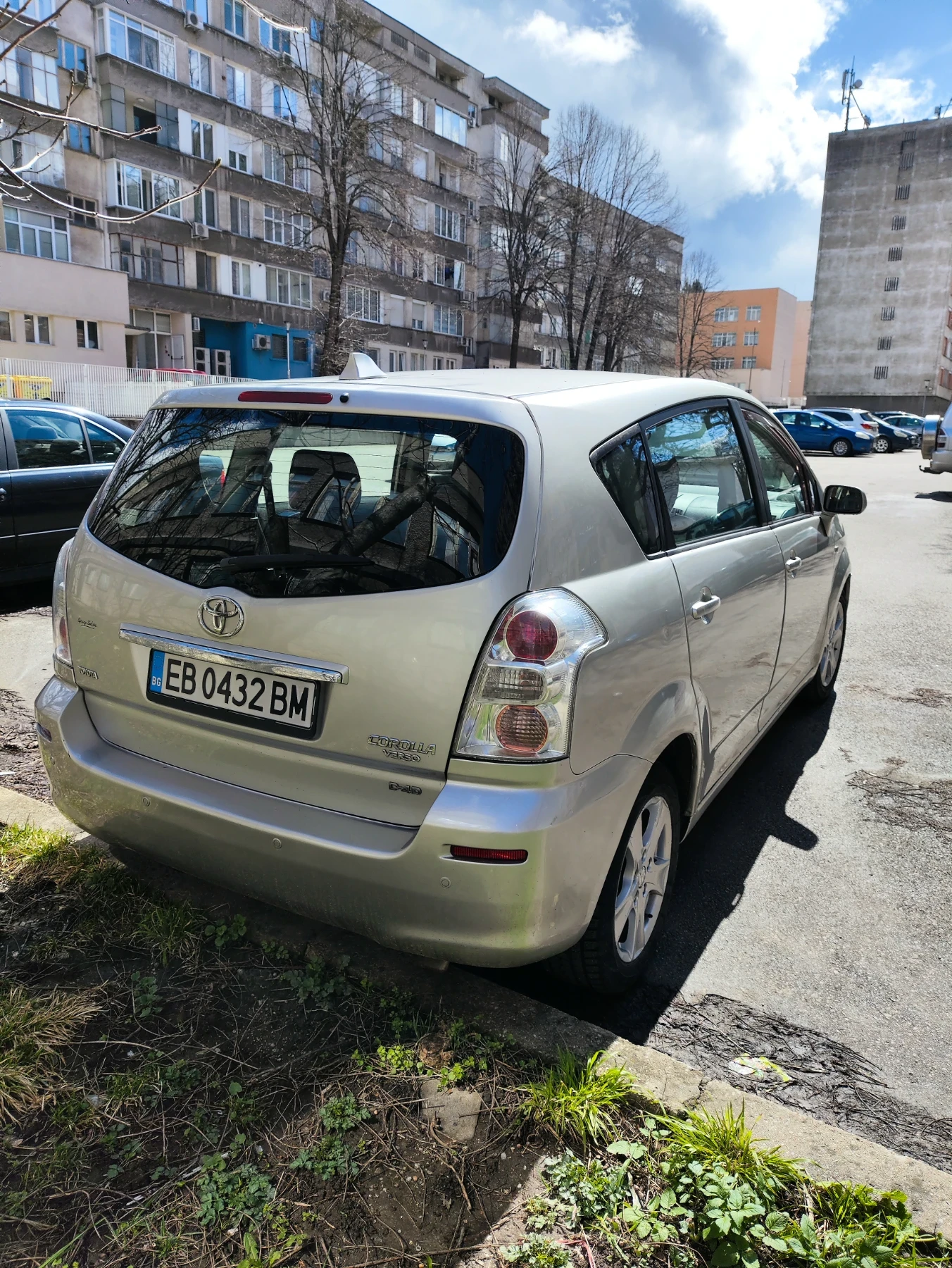 Toyota Corolla verso, снимка 5 - Автомобили и джипове - 54007987