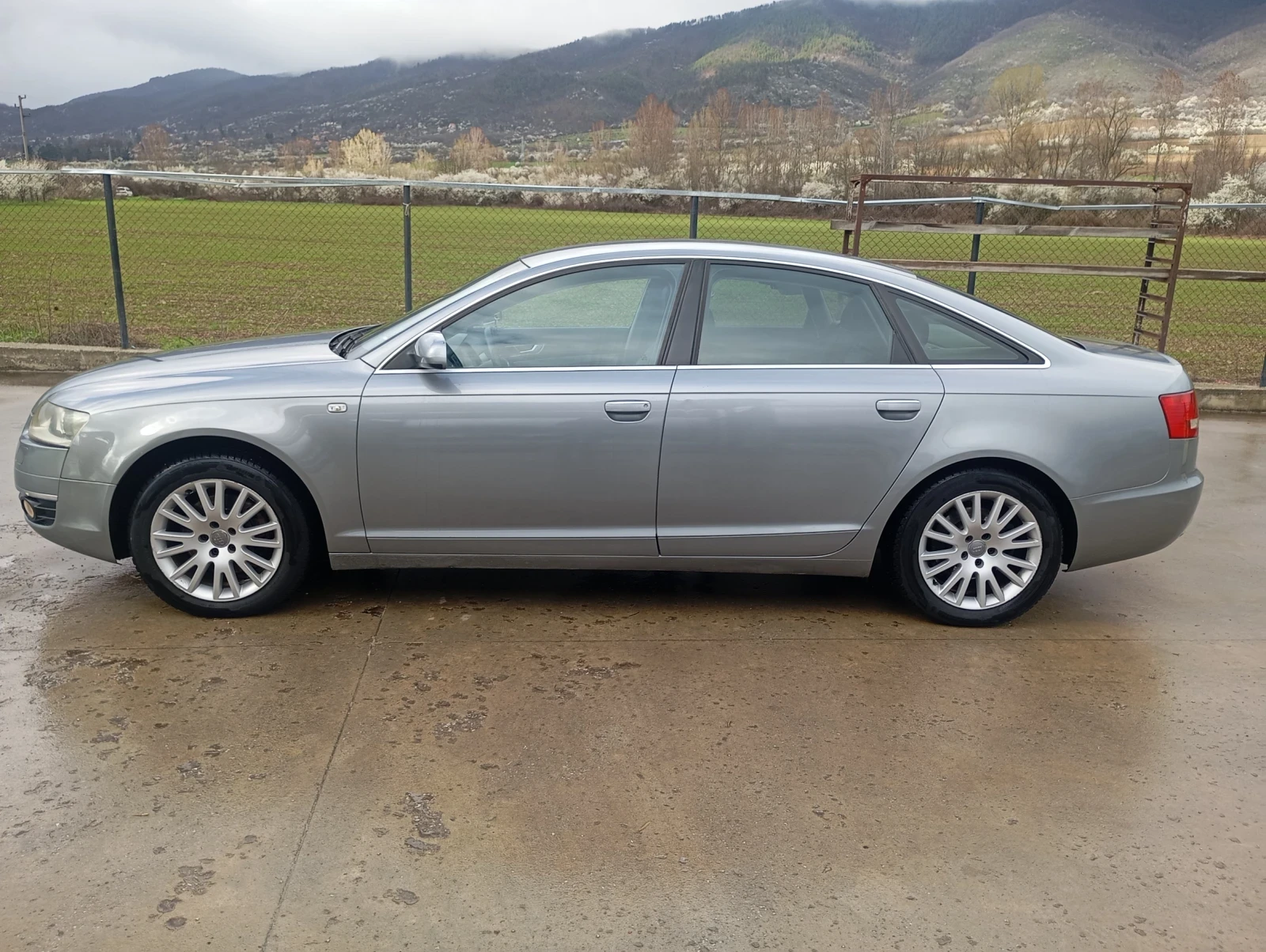 Audi A6 На пружини, снимка 4 - Автомобили и джипове - 54084364