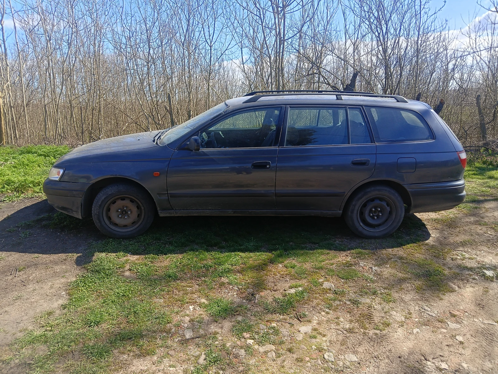 Toyota Carina 2.0, снимка 3 - Автомобили и джипове - 54093599