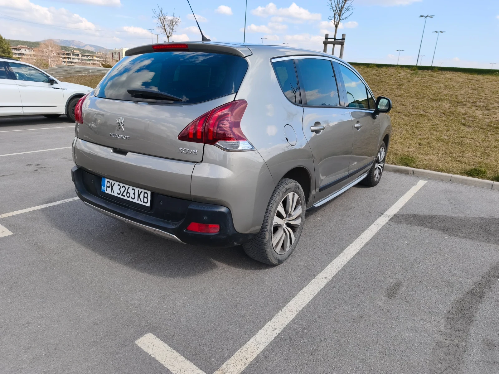 Peugeot 3008 1.6 HDI , снимка 3 - Автомобили и джипове - 54144052