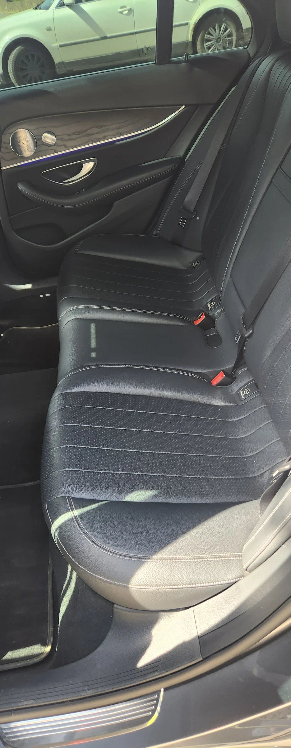 Mercedes-Benz E 350 W213, снимка 7 - Автомобили и джипове - 54241918