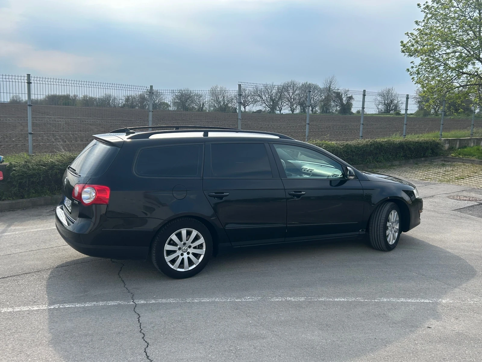 VW Passat, снимка 4 - Автомобили и джипове - 54316376