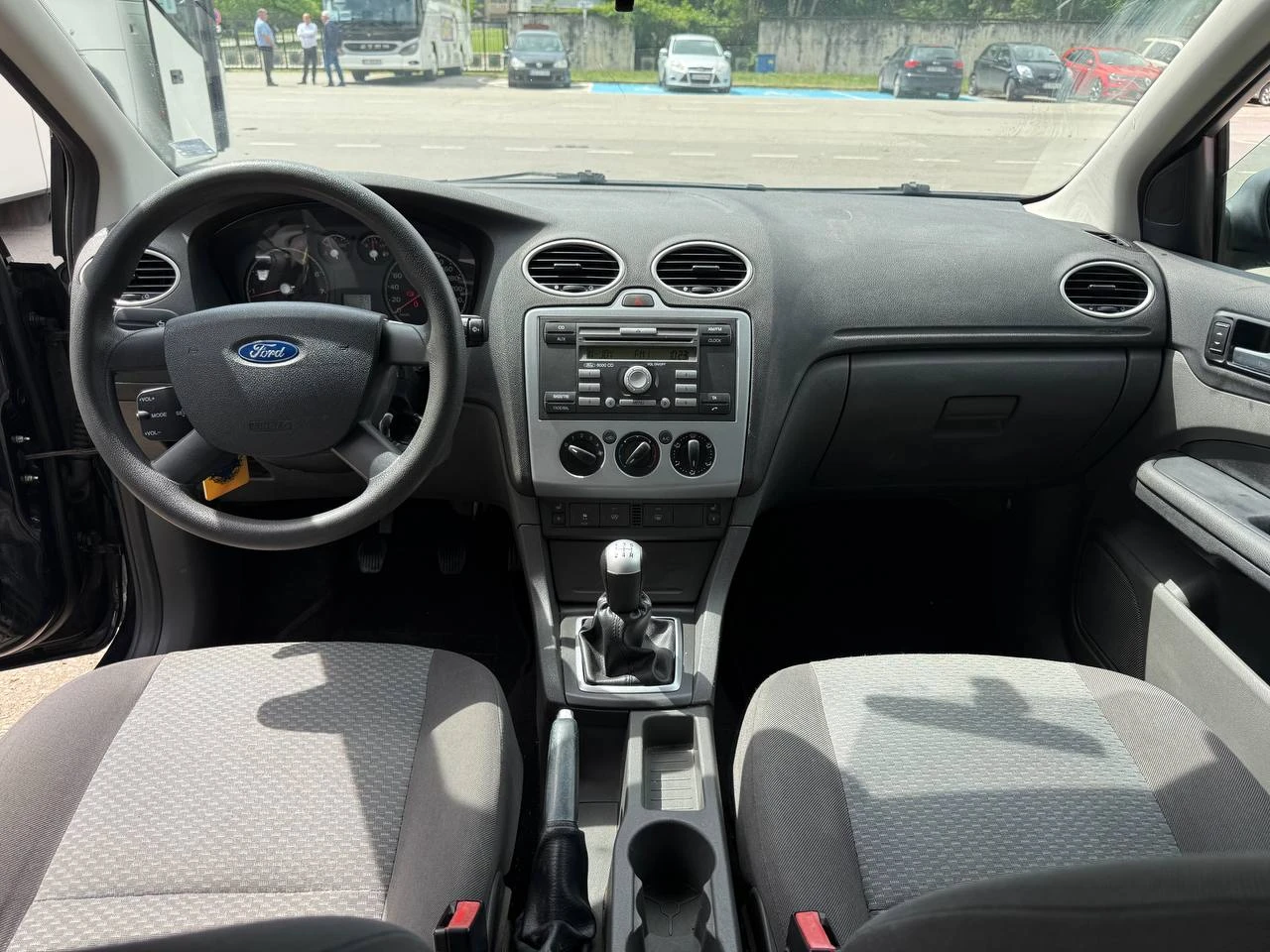 Ford Focus Turnier Fun 125к.с | Подгрев седалки | ESP, снимка 8 - Автомобили и джипове - 54607116