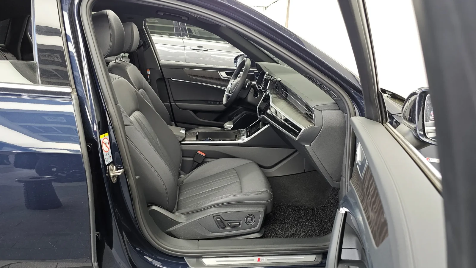 Audi A6 45 TFSI, Distronic, HeadUP, 360-cam, Обдухване, снимка 9 - Автомобили и джипове - 54957489