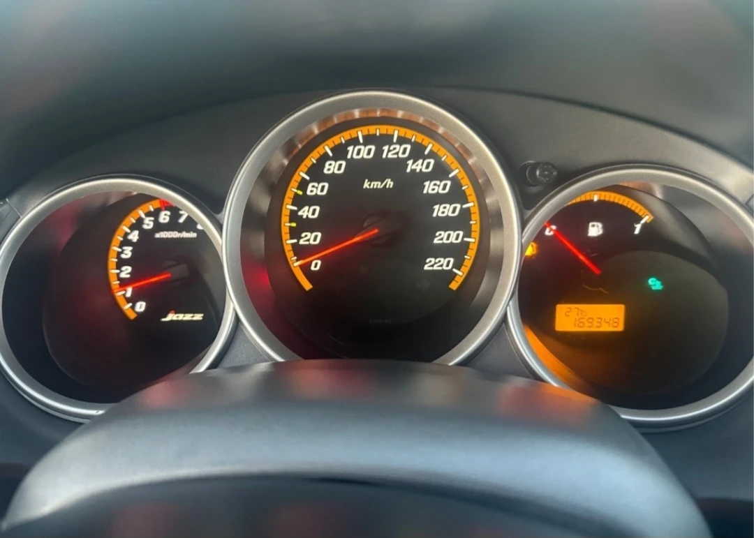 Honda Jazz Климатроник фейстлив, снимка 10 - Автомобили и джипове - 55219272