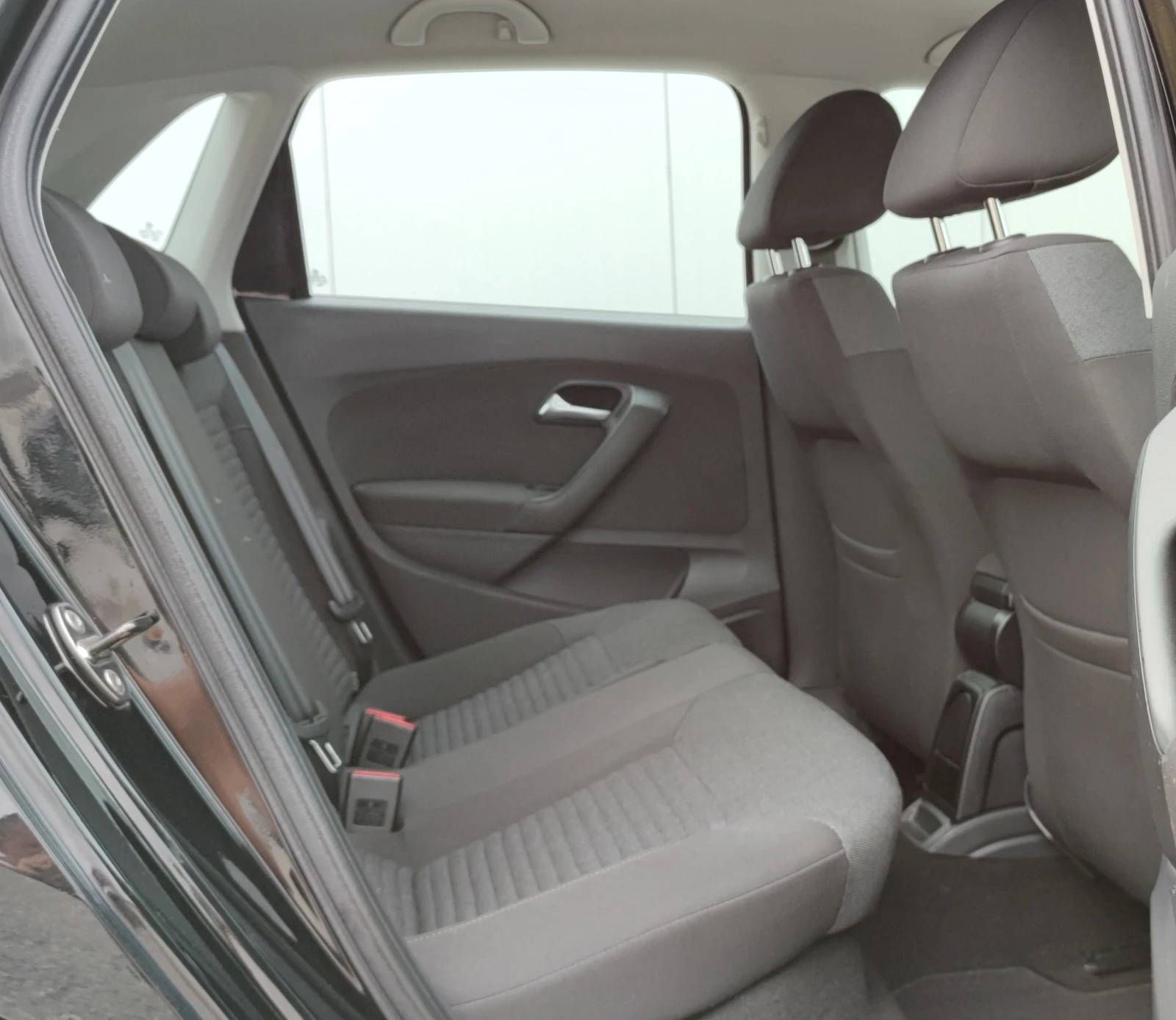 VW Polo 1.2i* 80�.�*  | Mobile.bg � ����������� 14