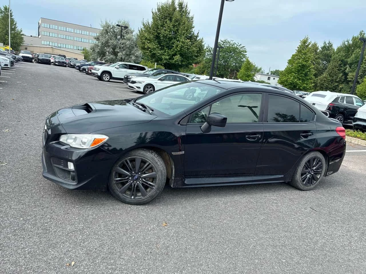 Subaru WRX * 4dr Sdn CVT* АВТОКРЕДИТ БЕЗ ПЪРВОНАЧАЛНА ВНОСКА*, снимка 2 - Автомобили и джипове - 55511599