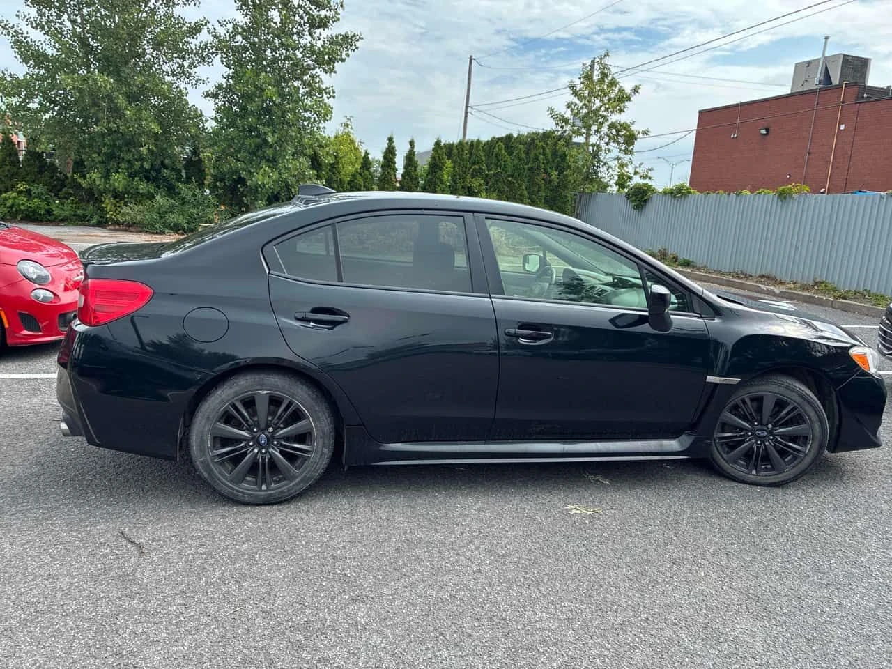Subaru WRX * 4dr Sdn CVT* АВТОКРЕДИТ БЕЗ ПЪРВОНАЧАЛНА ВНОСКА*, снимка 3 - Автомобили и джипове - 55511599