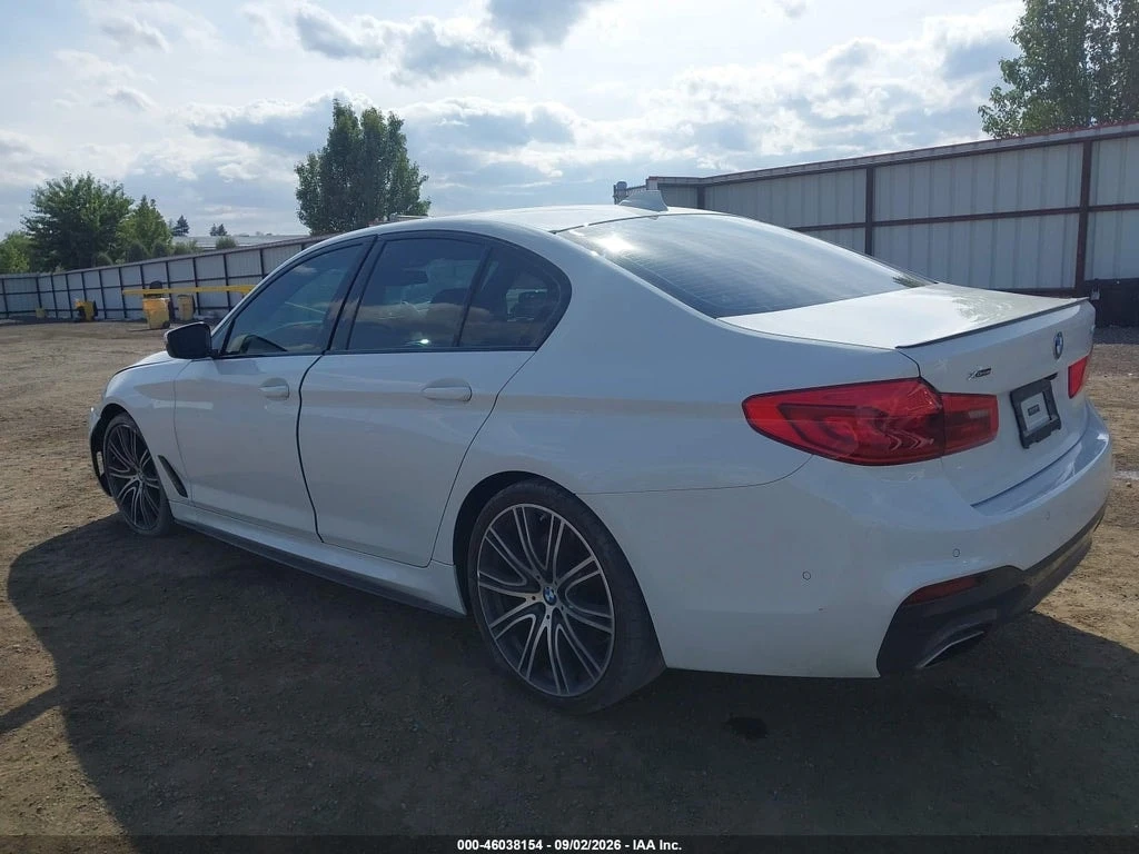 BMW 540 xDrive | CARFAX | АВТОКРЕДИТ БЕЗ ПЪРВОНАЧАЛНА , снимка 11 - Автомобили и джипове - 56156347