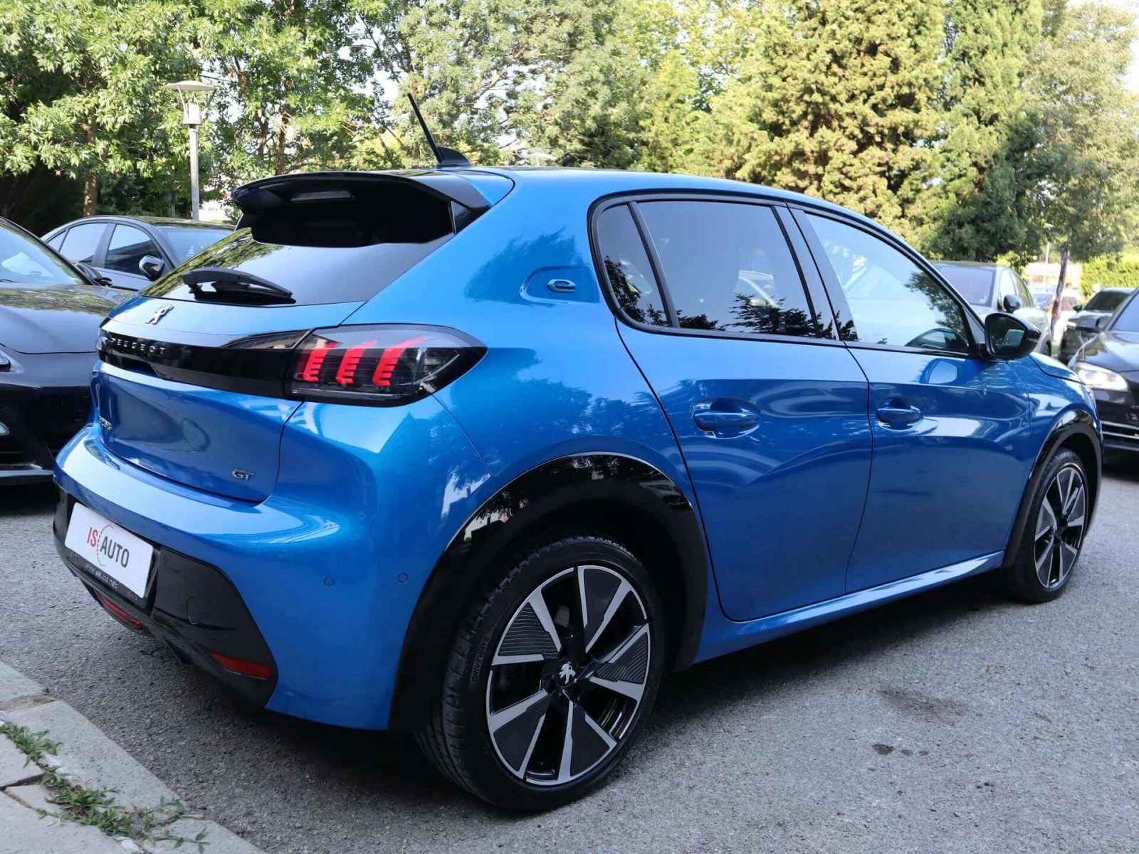 Peugeot 208 50kWh/e-GT Pack/��������/������/������ �����/ACC | Mobile.bg � ����������� 4