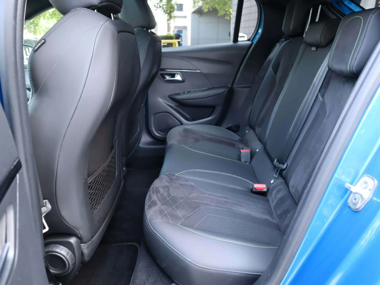 Peugeot 208 50kWh/e-GT Pack/��������/������/������ �����/ACC | Mobile.bg � ����������� 9