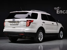 Ford Explorer 3.5 AWD, снимка 2